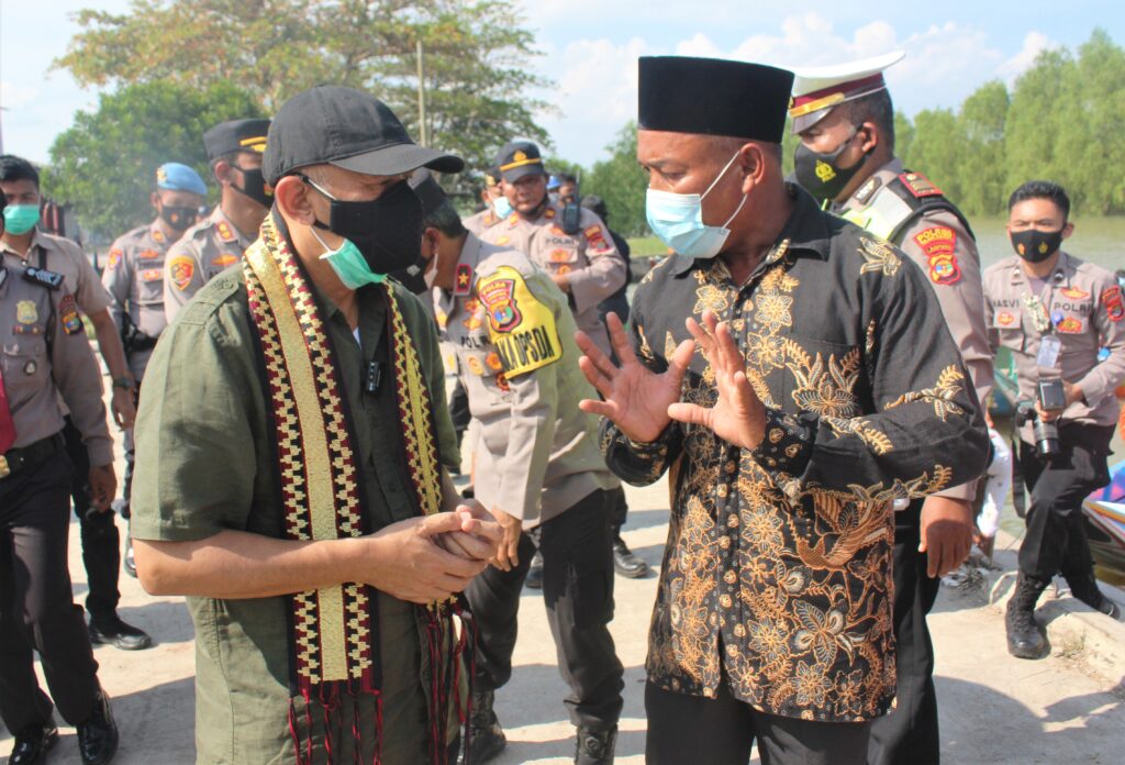 kunjungan kerja Menteri Koperasi dan UKM Teten Masduki, ke Dipasena, kecamatan Rawajitu Timur disambut baik oleh ketua P3UW Lampung Suratman.